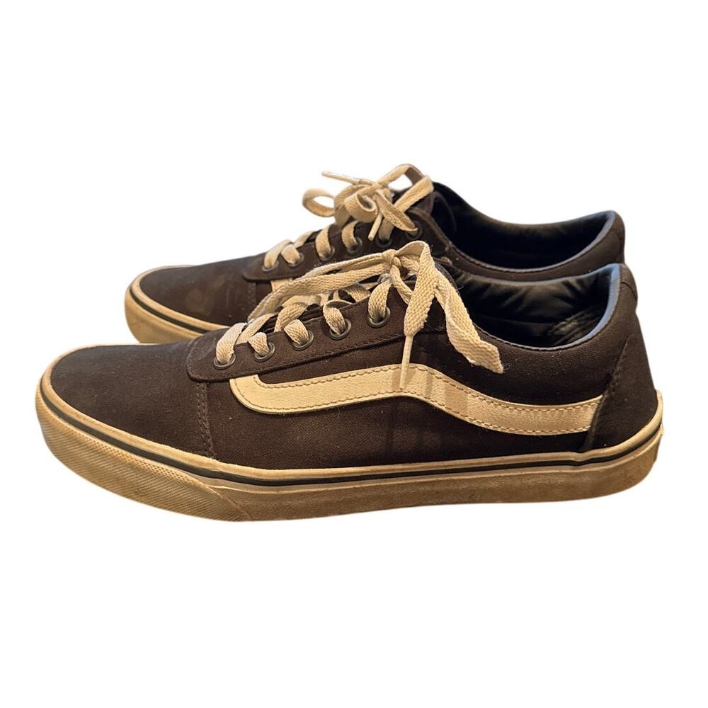 Vans Old Skool Shoe Black and White Size M 8.5 W 10